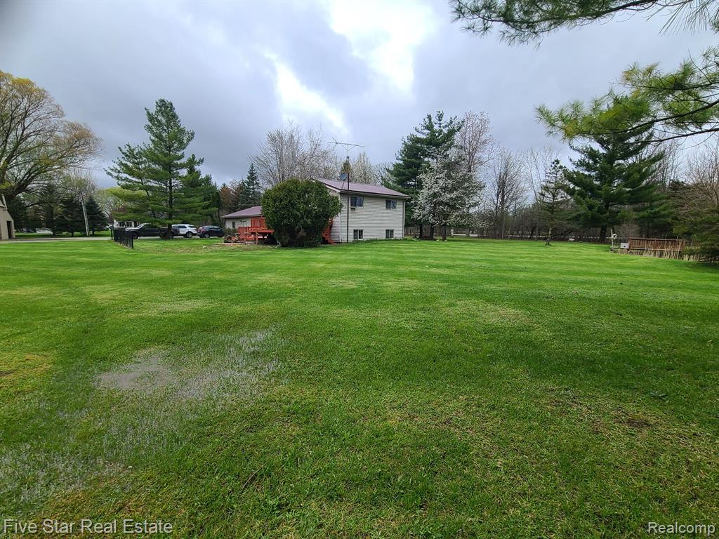 24800 DAYTON Road, Armada, MI — Photo 11