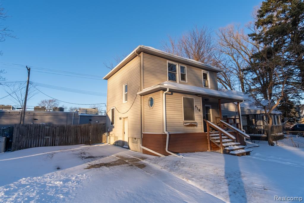 418 W Woodruff Avenue, Hazel Park, MI 48030 — Photo 3