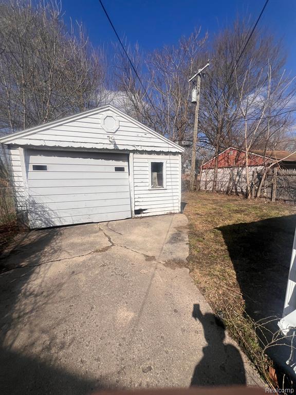 7419 CLAYBURN Street, Detroit, MI 48228 — Photo 11