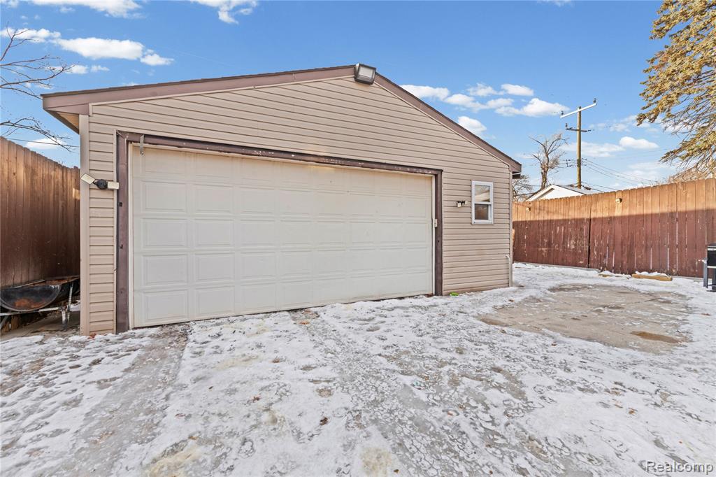 8355 Normile Street, Detroit, MI 48204 — Photo 30