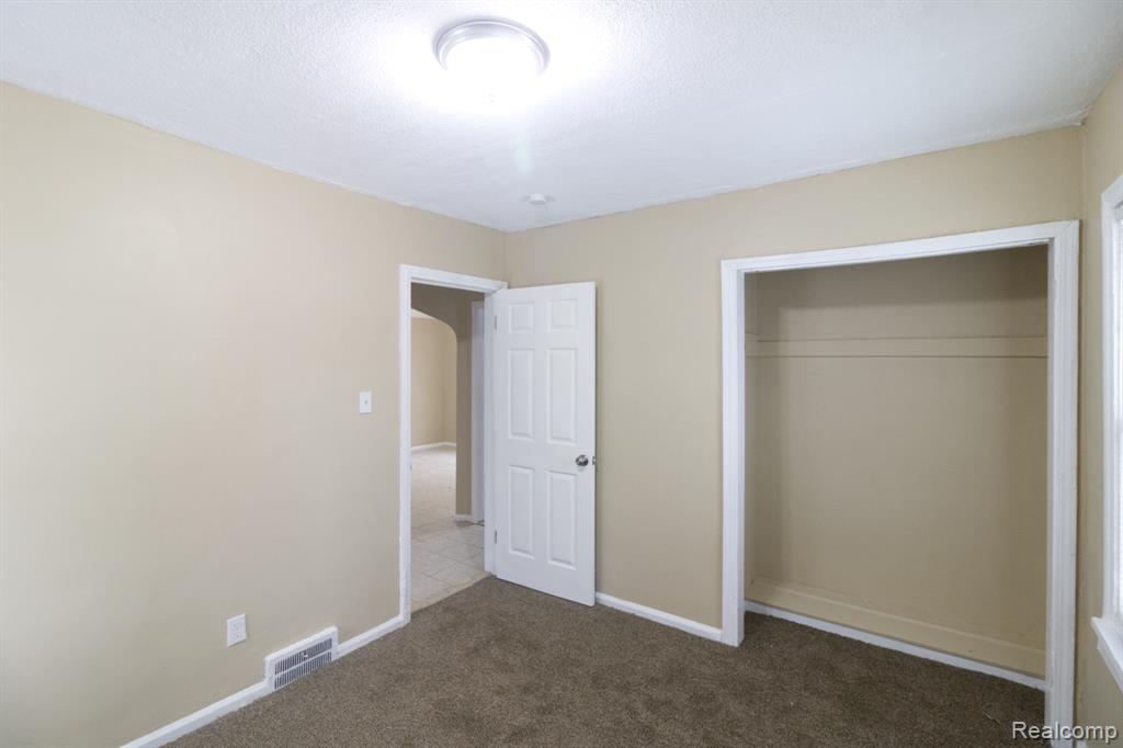 8096 Chamberlain Street, Detroit, MI 48209 — Photo 10