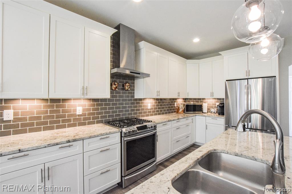 3003 Bogues View Drive, Howell, MI 48843 — Photo 17
