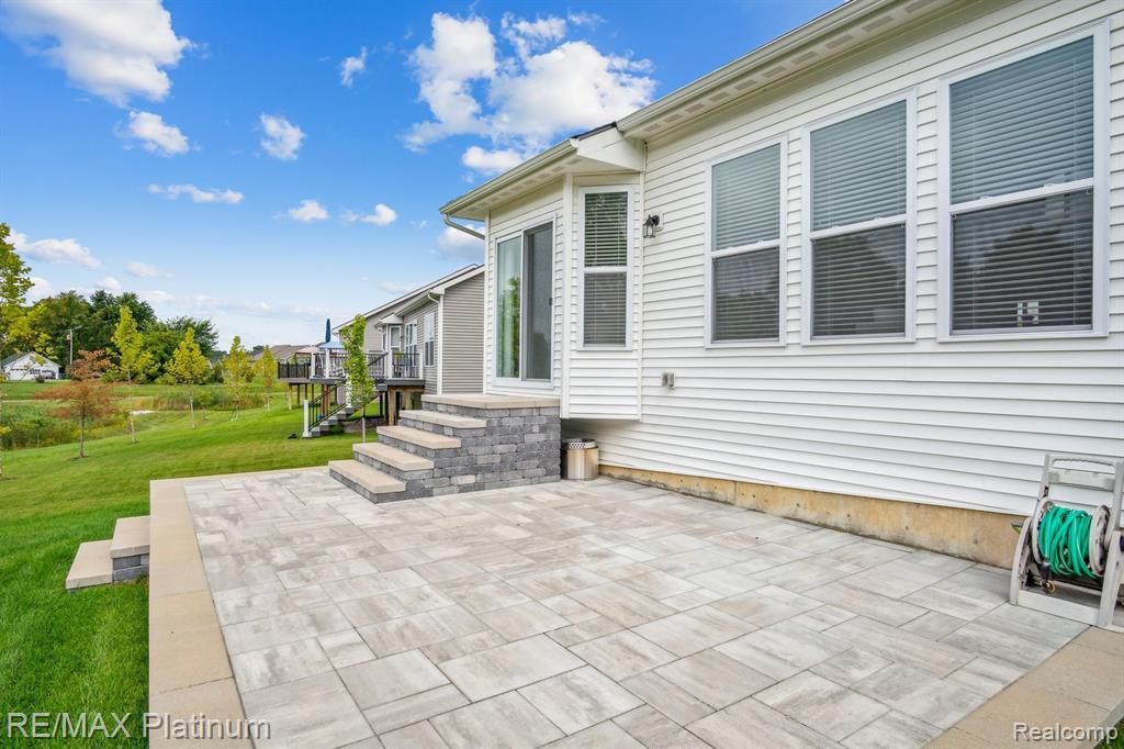 8194 ALYSSA Drive, Brighton, MI 48116 — Photo 37