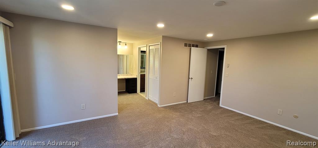 7416 Azalea Court, West Bloomfield, MI — Photo 18
