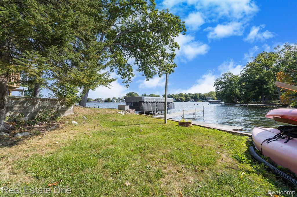 485 Bellevue Avenue, Lake Orion, MI 48362 — Photo 19