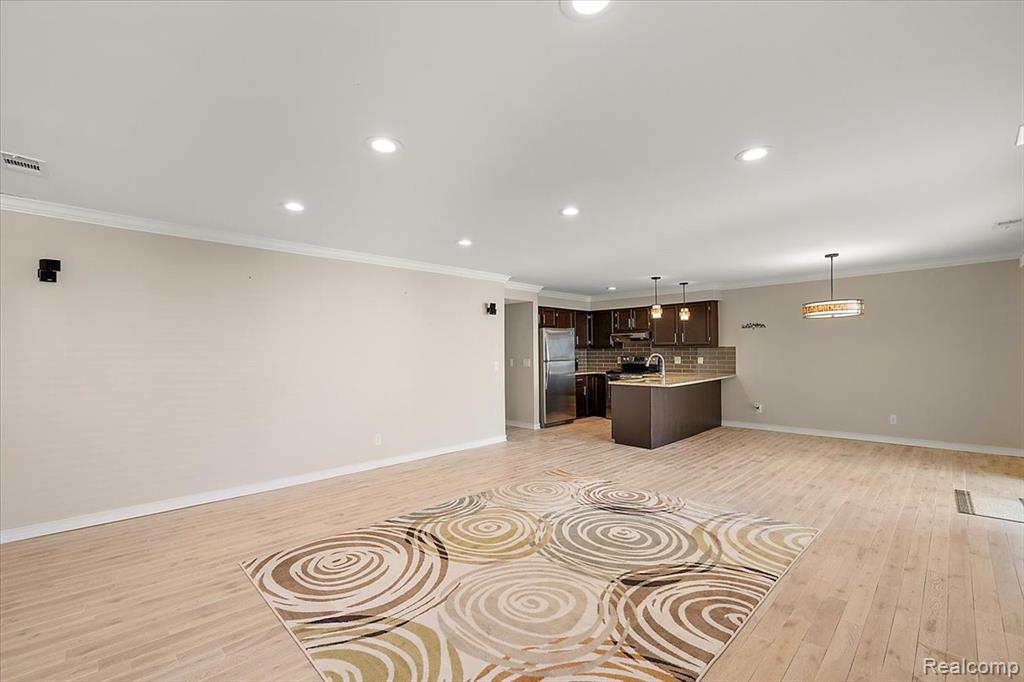 5080 Harbor Oak, Waterford, MI 48329 — Photo 10