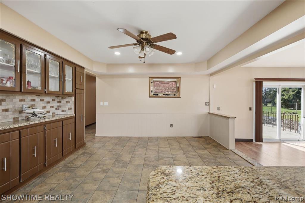 16515 Cederama Drive, Clinton Twp, MI 48038 — Photo 15