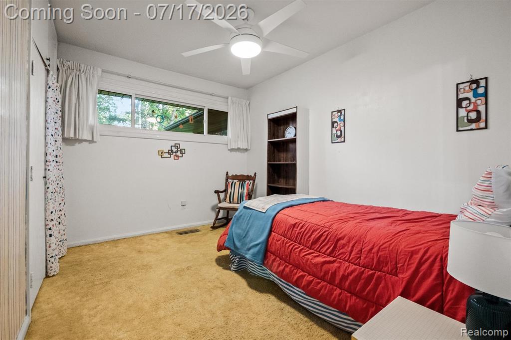 23251 Cass Avenue, Farmington, MI 48335 — Photo 9