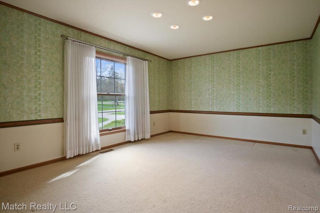589 KINGSLEY Trail, Bloomfield Hills, MI 48304 — Photo 22