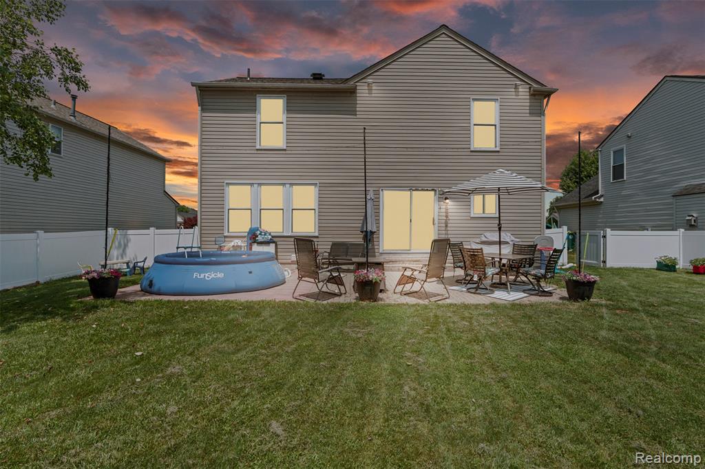 7168 Roxbury Drive, Ypsilanti, MI 48197 — Photo 28