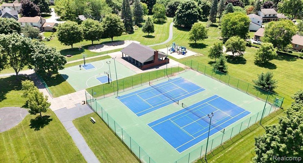 16155 WINCHESTER Drive, Northville, MI 48168 — Photo 51