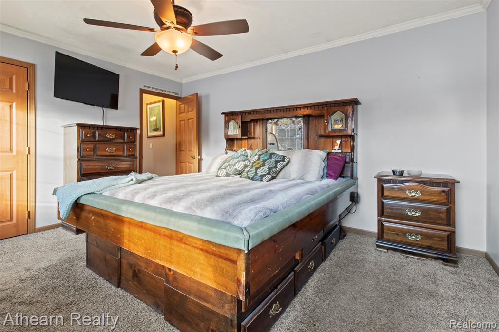 9023 Circle Lake Drive, Grand Blanc, MI 48439 — Photo 16
