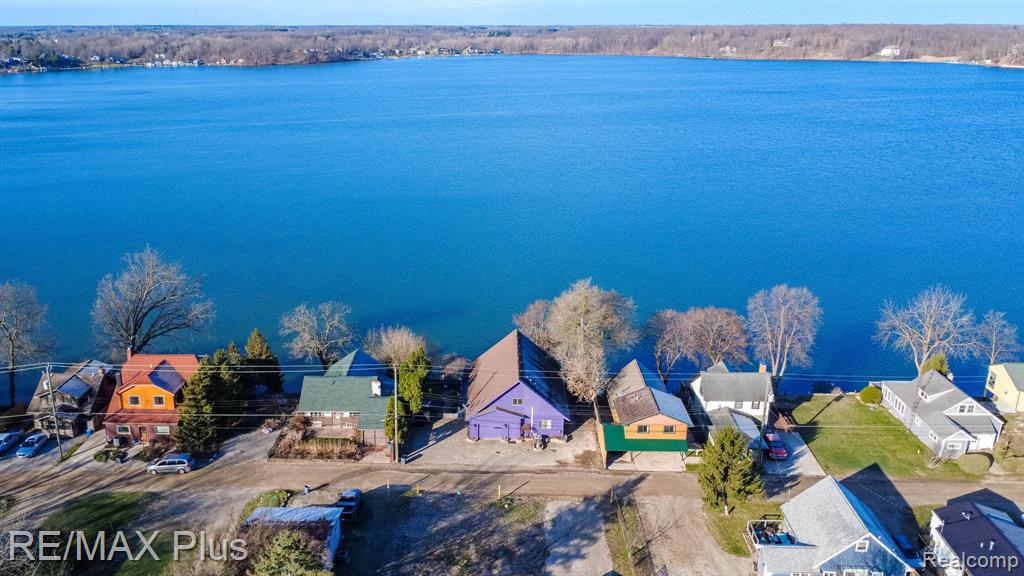 1380 Pratt Drive, Lapeer, MI 48446 — Photo 2