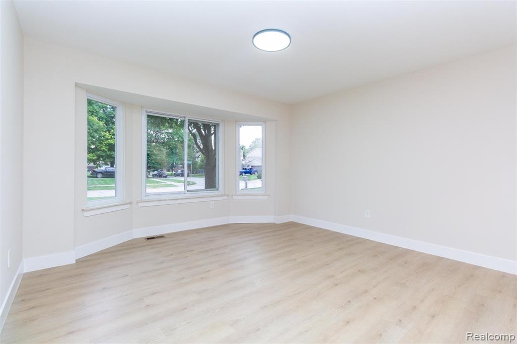 46376 Meadow Lane, Macomb, MI 48044 — Photo 6