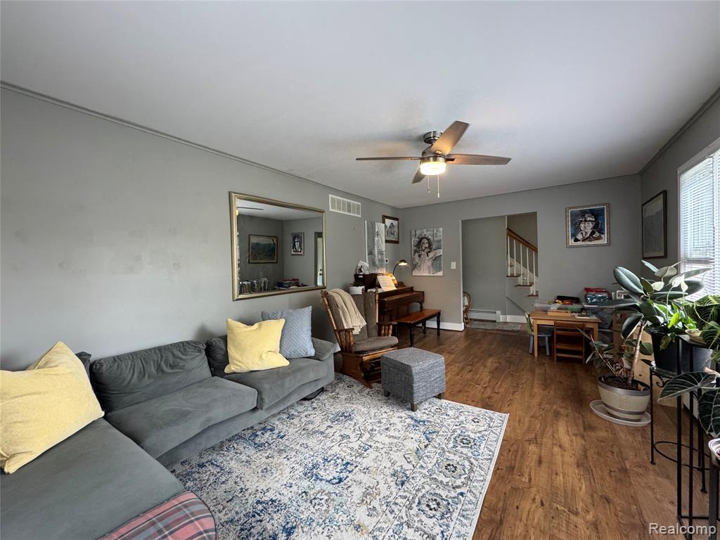 958 Virginia Avenue, Marysville, MI 48040 — Photo 9