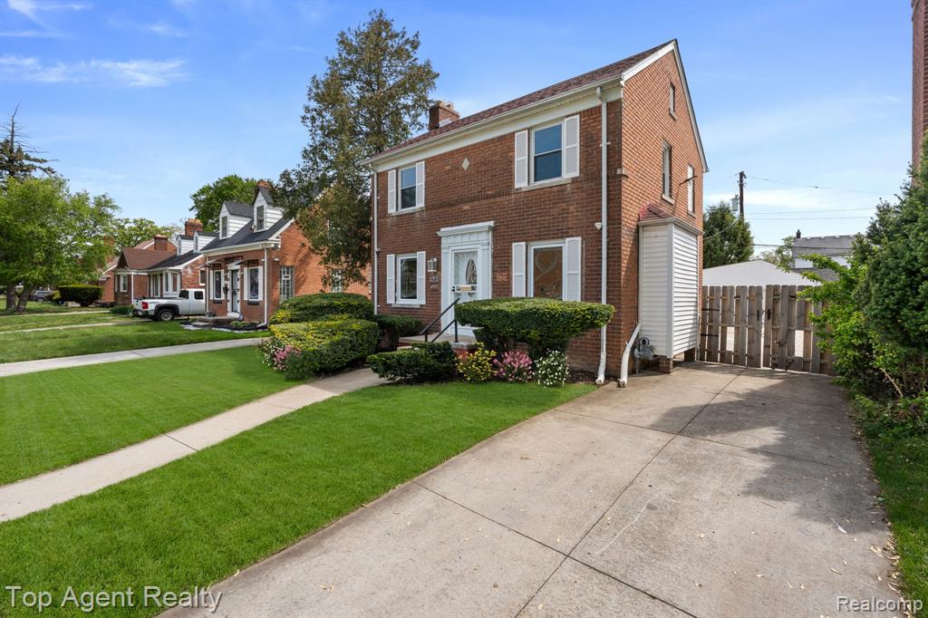 16124 Fielding Street, Detroit, MI 48219 — Photo 39