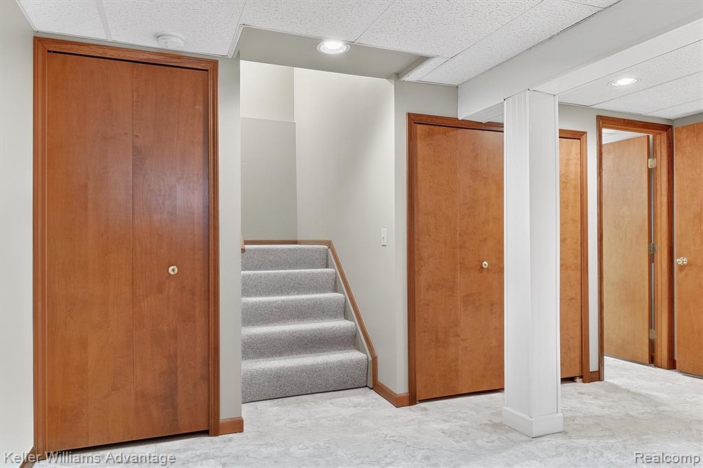 40051 Finley Drive, Canton, MI 48188 — Photo 33