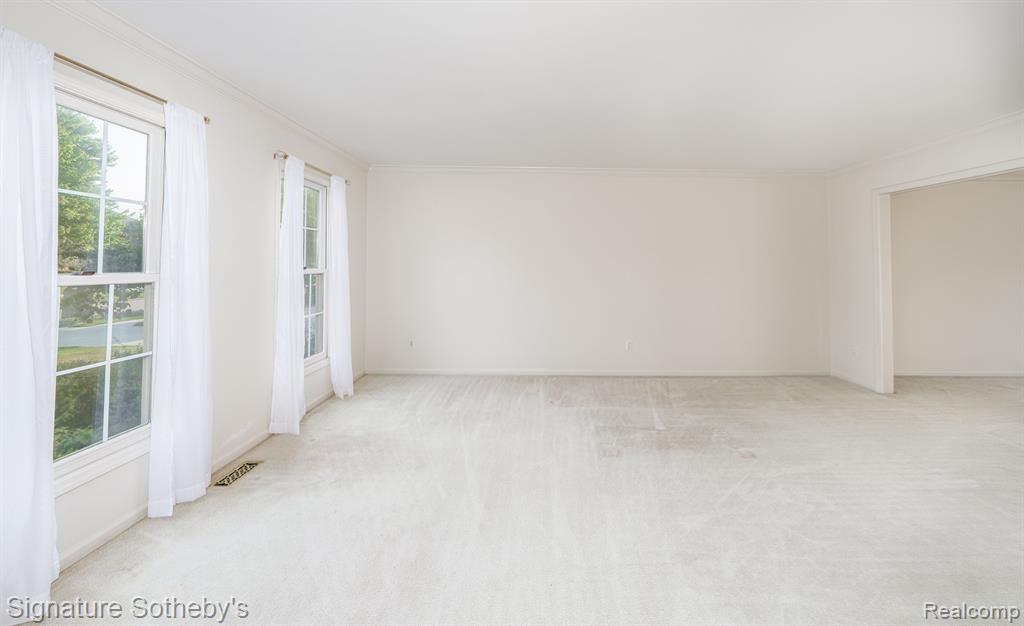 49301 QUAIL RUN Court, Plymouth, MI 48170 — Photo 9