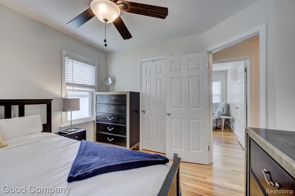 812 N Edgeworth Avenue, Royal Oak, MI 48067 — Photo 20