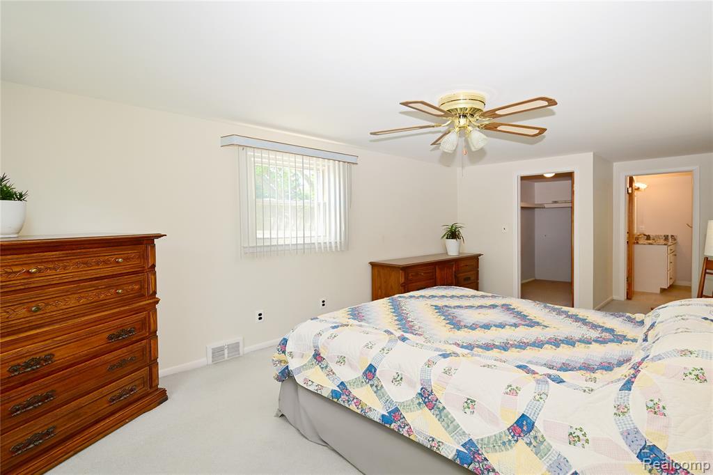 5888 Pentland Road, Bloomfield Hills, MI 48301 — Photo 20