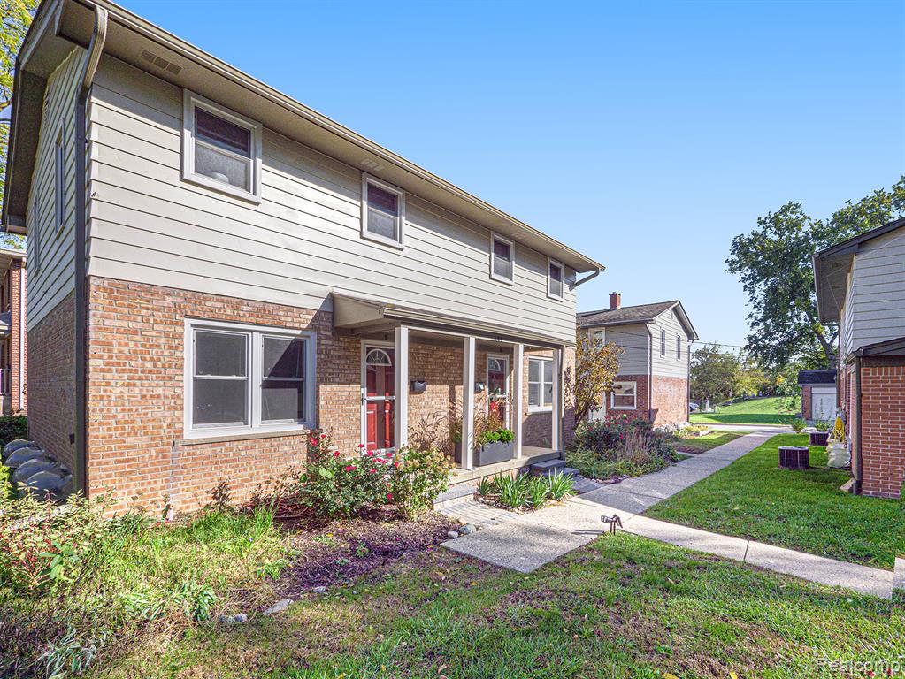 421 S 7TH Street, Ann Arbor, MI 48103 — Photo 2
