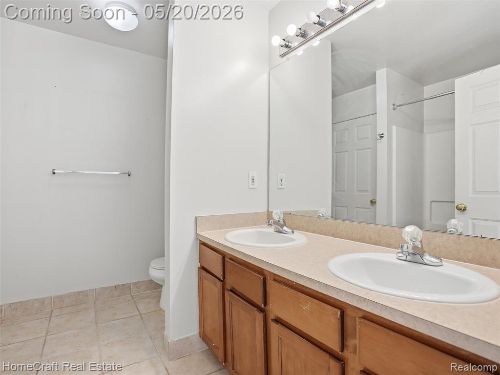 43806 CHERRY GROVE Court E, Canton, MI 48188 — Photo 10