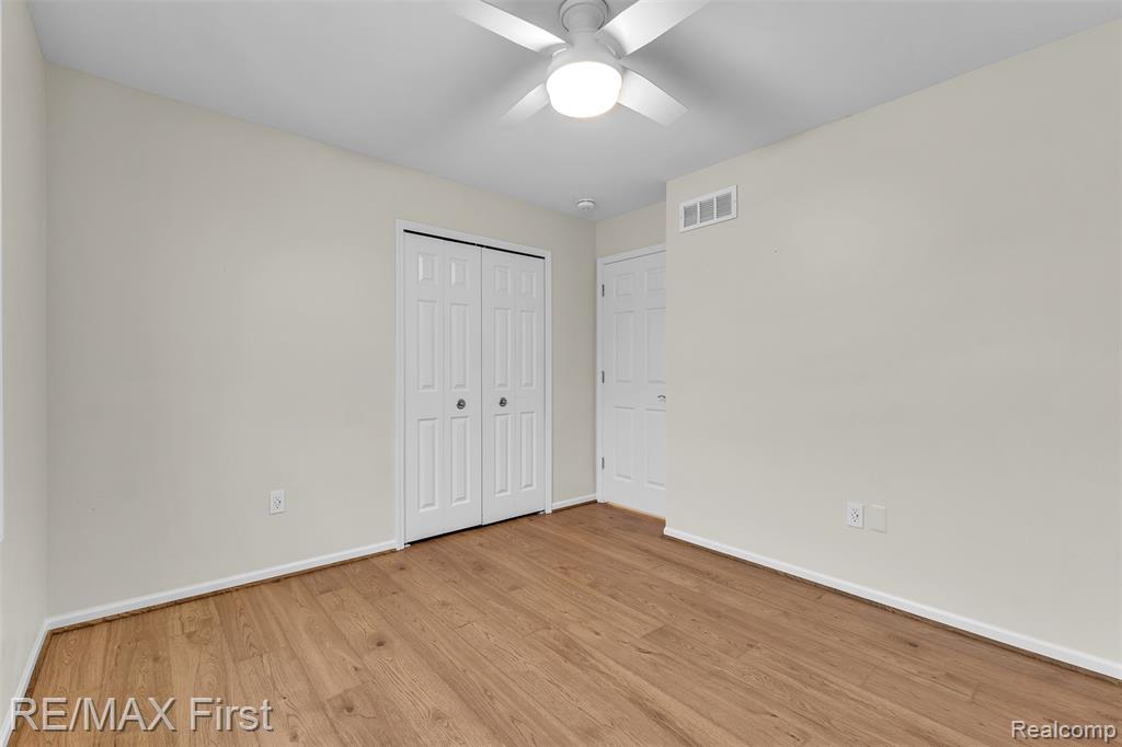 47179 Southern Cross Drive, Macomb, MI 48044 — Photo 17
