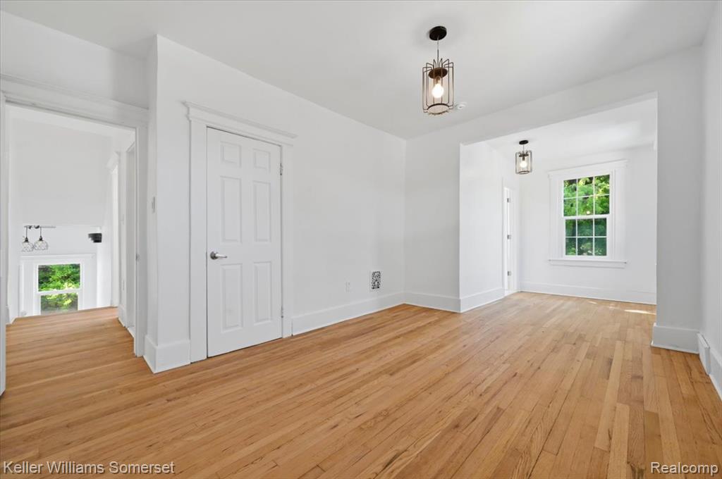 693 Calvert Street, Detroit, MI 48202 — Photo 23