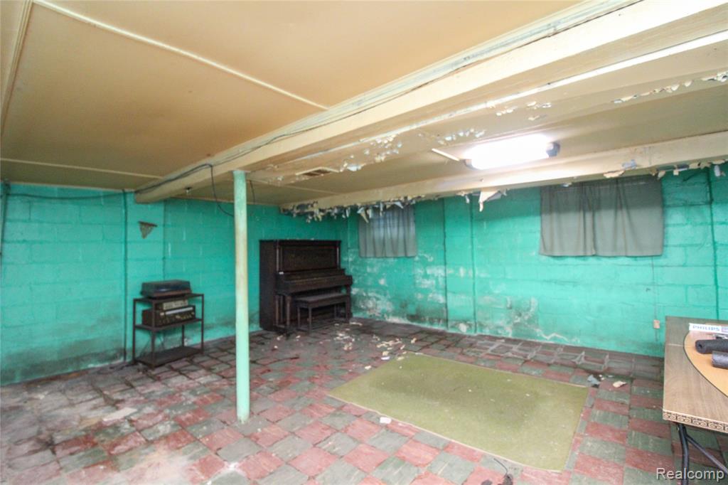 8357 Navy Street, Detroit, MI 48209 — Photo 16