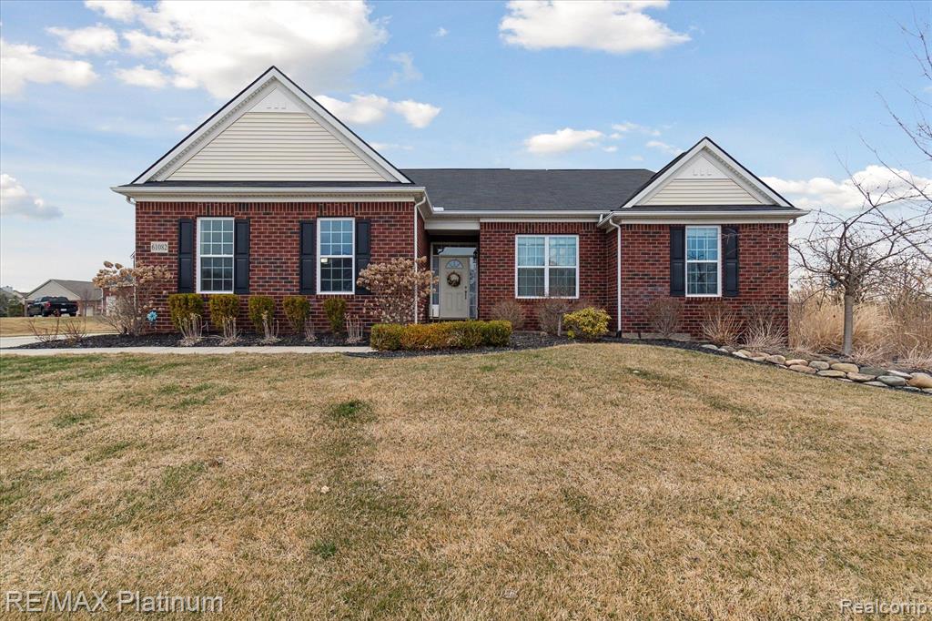 61082 SHAYA Boulevard, South Lyon, MI 48178 — Photo 3