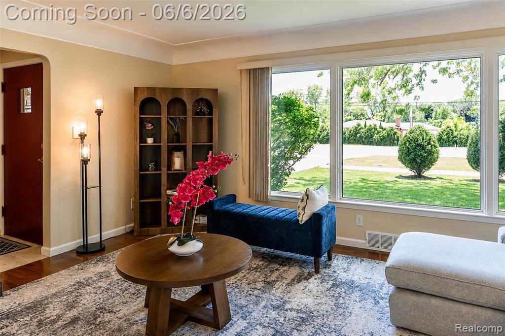 70 W Hamlin Road, Rochester Hills, MI 48307 — Photo 9