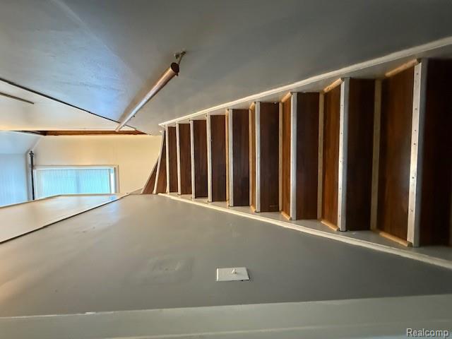 526 McKeighan Avenue, Flint, MI 48507 — Photo 28