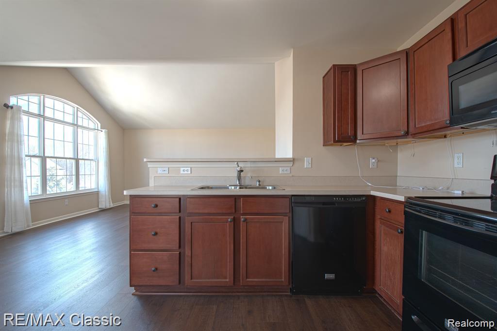 4425 Aster Boulevard, Howell, MI 48843 — Photo 8