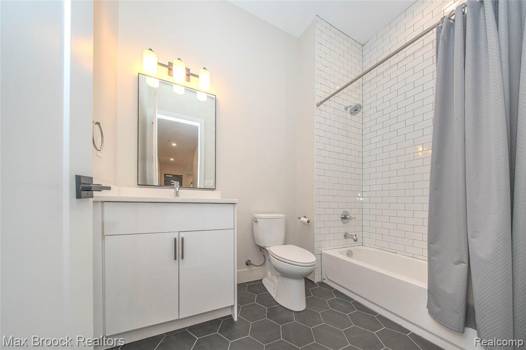 4530 Commonwealth Street, Detroit, MI 48208 — Photo 33