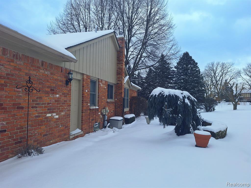 866 TIMBERLINE Drive, Rochester Hills, MI 48309 — Photo 49