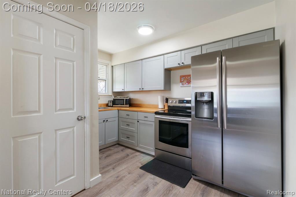 615 Lenox Avenue, Pontiac, MI 48340 — Photo 10