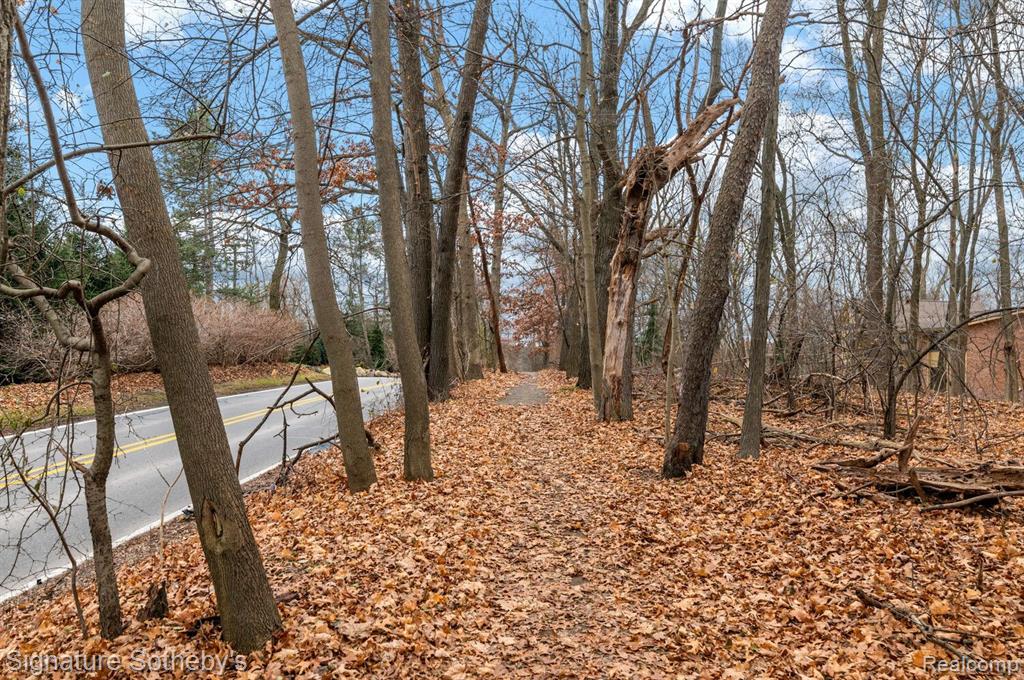 VL Lahser Road Lot 76, Bloomfield Hills, MI 48302 — Photo 11