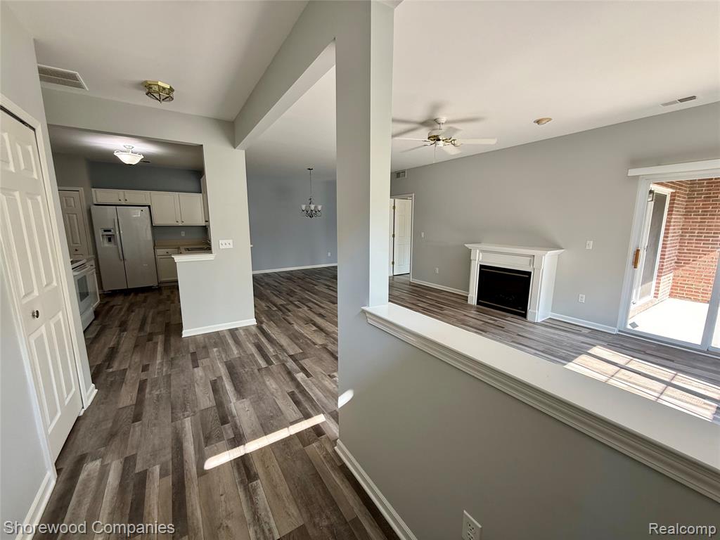 45736 Warwick Drive, Macomb, MI 48044 — Photo 2