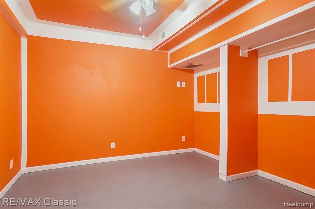 525 E Lewiston Avenue, Ferndale, MI 48220 — Photo 24