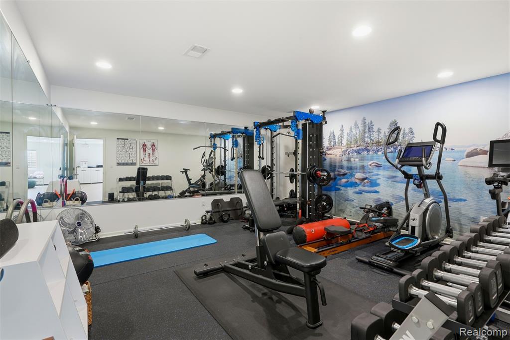 345 Dalebrook Lane, Bloomfield Hills, MI 48301 — Photo 50