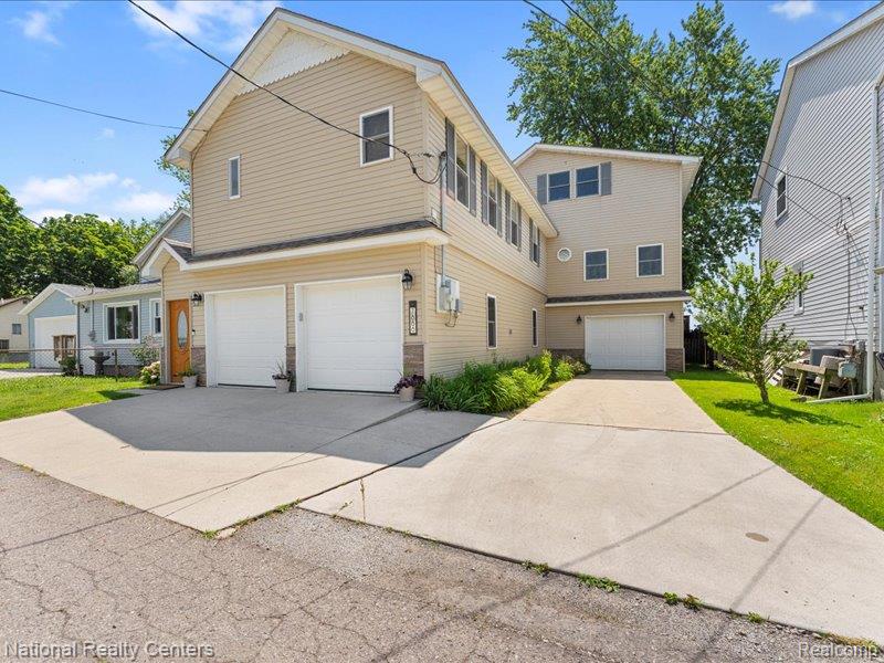 7888 Lakeshore Drive, Newport, MI 48166 — Photo 6