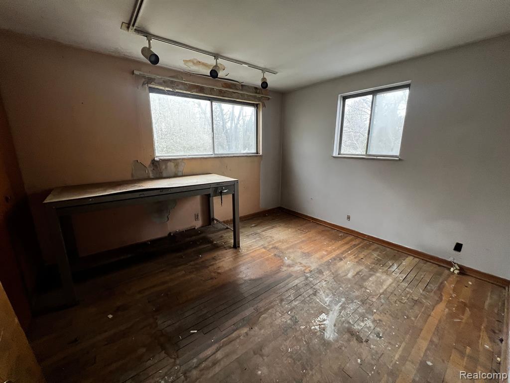 845 ALLSTON Drive, Rochester Hills, MI 48309 — Photo 11