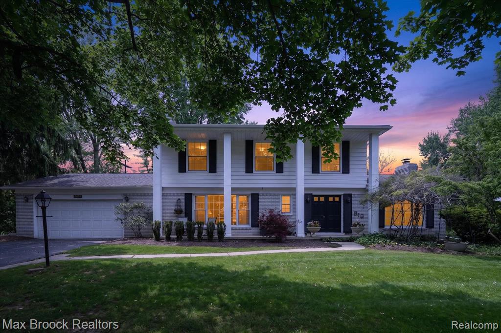 7456 Glengrove Drive, Bloomfield Hills, MI 48301 — front exterior
