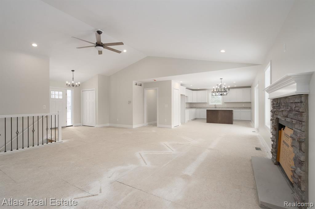 11289 Green Road, Goodrich Vlg, MI — Photo 22