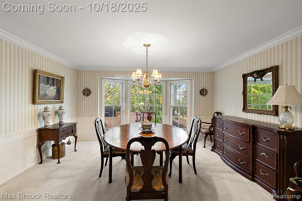 521 Kingsley Trail, Bloomfield Hills, MI 48304 — Photo 9