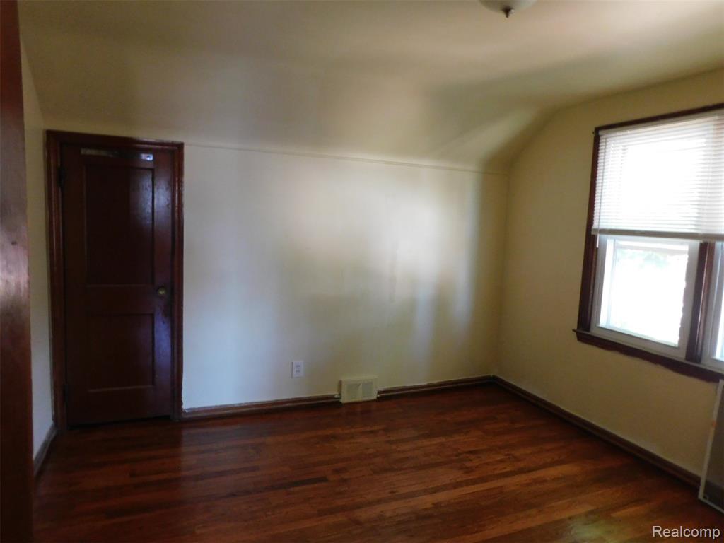 8346 Sirron Street, Detroit, MI 48234 — Photo 11