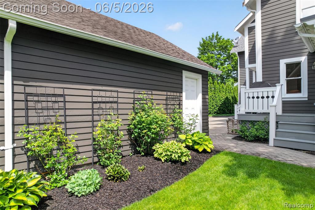 691 W Frank Street, Birmingham, MI 48009 — Photo 43