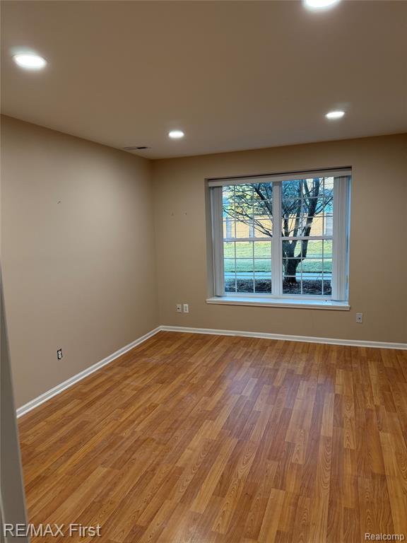 4287 Berkshire Drive, Sterling Heights, MI 48314 — Photo 20