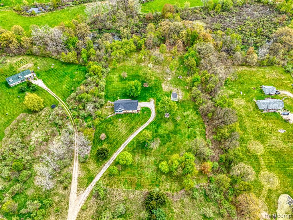 5753 Gregory Road, Gregory, MI 48137 — Photo 36