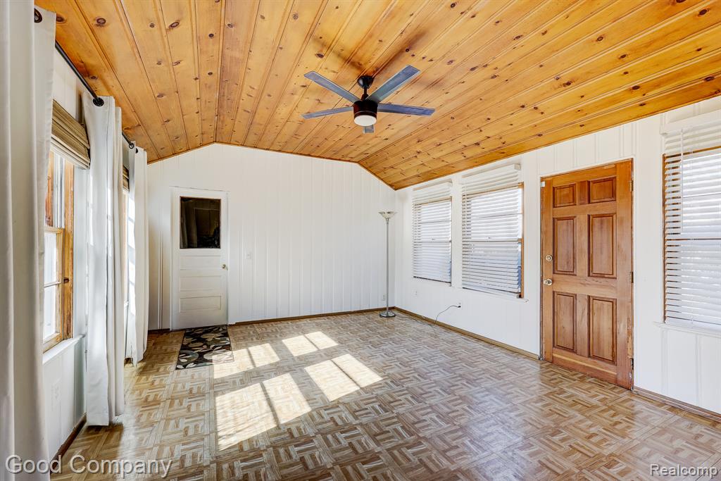 4725 Elmwood Street, Royal Oak, MI 48073 — Photo 2